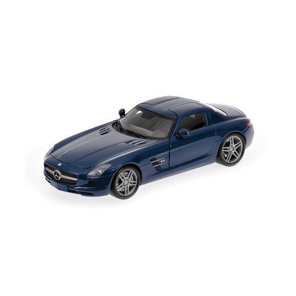 Minichamps 100039021Mercedes-Benz SLS AMG 1: 18Scale Metallic Blue 並行輸入品