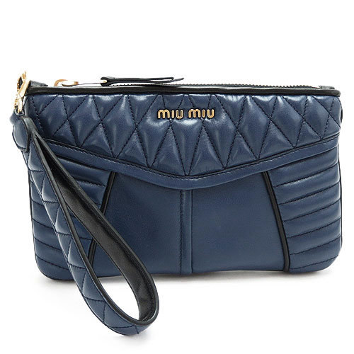 ミュウミュウ クラッチバッグ MIUMIU 5N1811 2ATU F0021/NAPPA BIKER INCHIOSTRO ポーチ キルティング レザー インキオストロILB