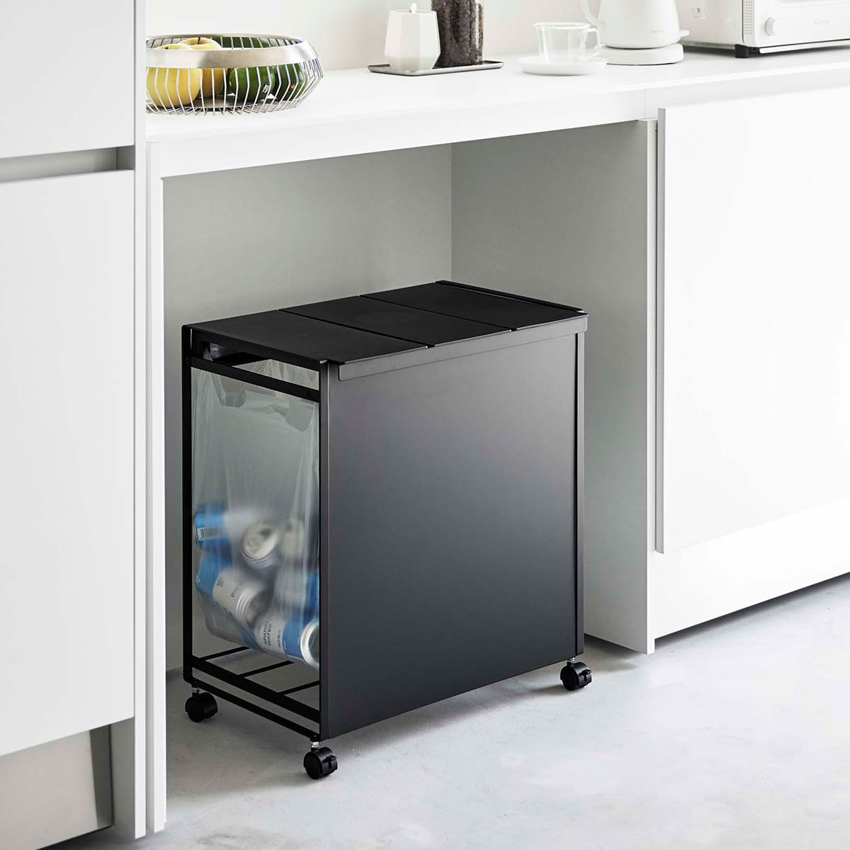 分別ゴミ箱 山崎実業 TOWER タワー 蓋付き目隠し分別ダストワゴン 3分別 ブラック