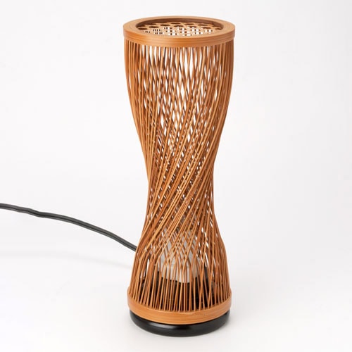 駿河竹千筋細工　行燈　行灯　いちりん華　職人が竹ひごを組んで千筋にして作り上げられたインテリアライト　繊細で滑らかな曲線美