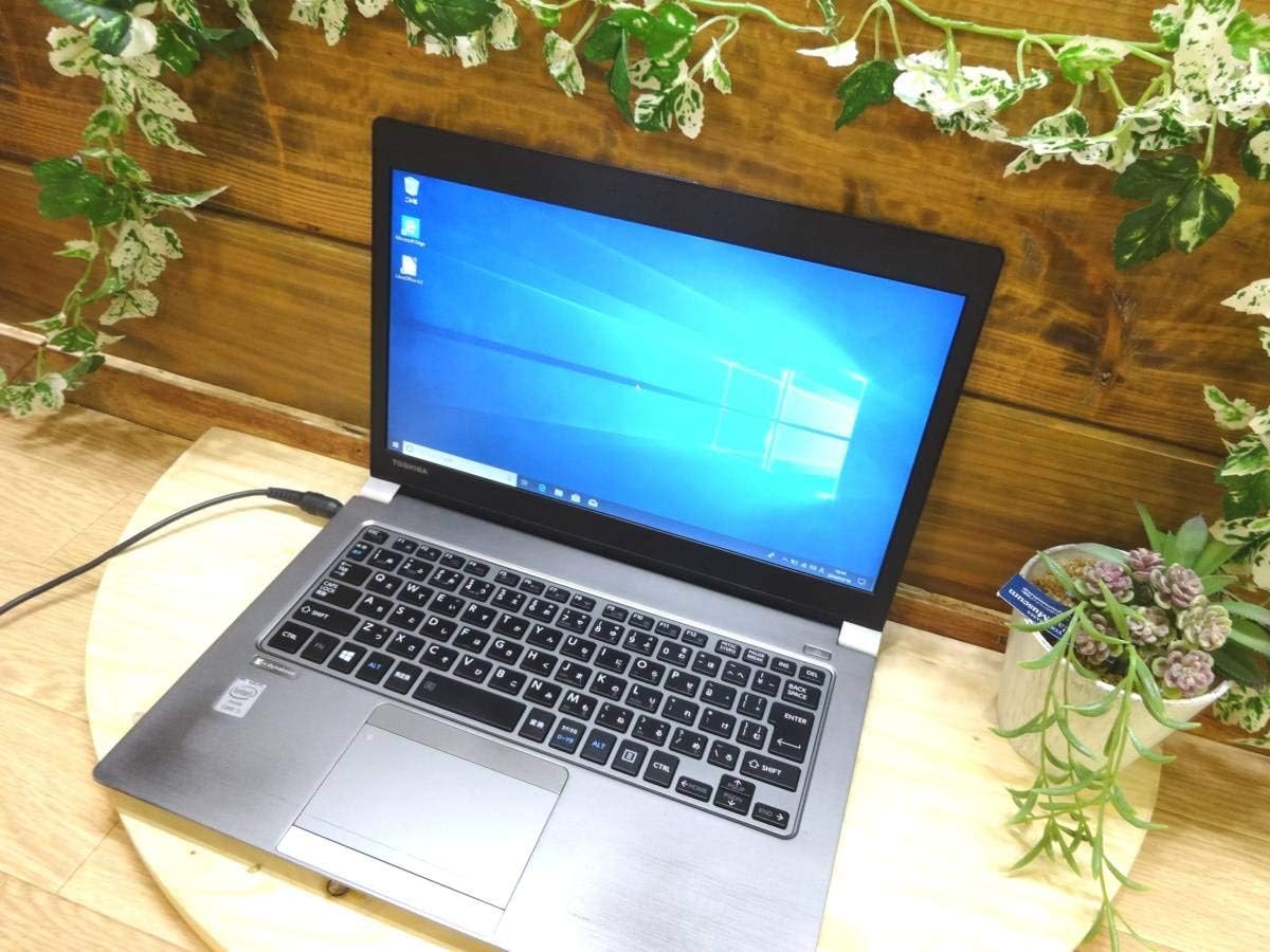 ダイナブック R634/K PR634KAA637AD71 / Core i5 4300U1.9GHz / SSD:128GB / 13.3インチ / シルバー【】