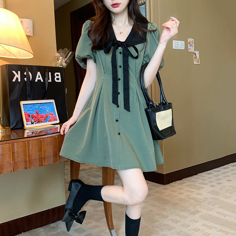 ビッグサイズ女性レトロ千鳥格スカートストリート夏スキニードレス ワンピース フレアワンピース ショート丈 ひざ丈 膝上 半袖 ボリューム袖 Vネック ストレート リボン ウエストマーク ハイウエスト