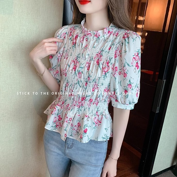 トップス 花柄 ブラウス ショート 半袖 シフォン かわいい 大人可愛い きれいめ シンプル カジュアル 大人 上品 おしゃれ お洒落 かっこいい レトロ 大人女子 こなれ感 ラフ ラブリー キュート