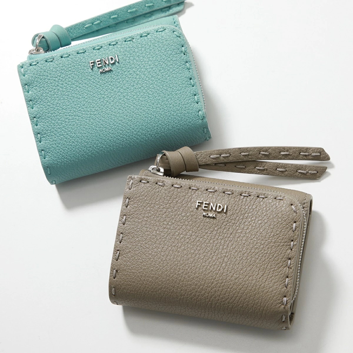 FENDI フェンディ 三つ折り財布 PEEKABOO ピーカブー 8M0499 ARC1 レディース レザー ロゴ ミニ財布 カラー2色 56,463円