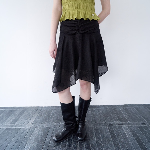 LACE UNBALANCE SKIRT BLACK