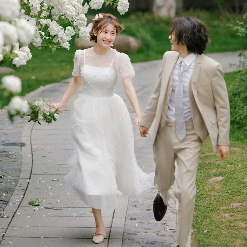 限定カラー二次会ドレス ウェディングドレス パフスリーブ パール 可愛い 白 結婚式ドレス 二次会 ウェディング ロングドレス Aライン チュール ドレス ホワイトドレス 無地 海外挙式 XS S M