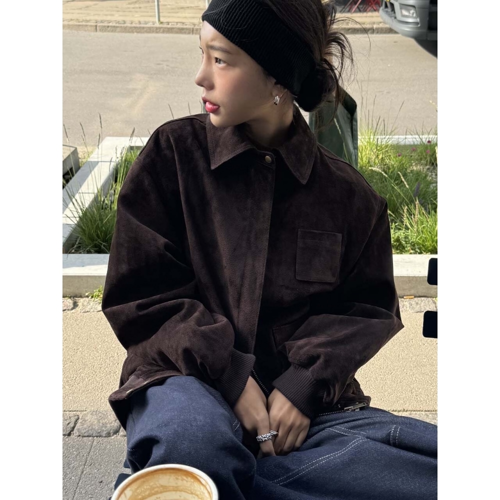 AND OU TEGEL スエードボンバージャケット (チョコレート)