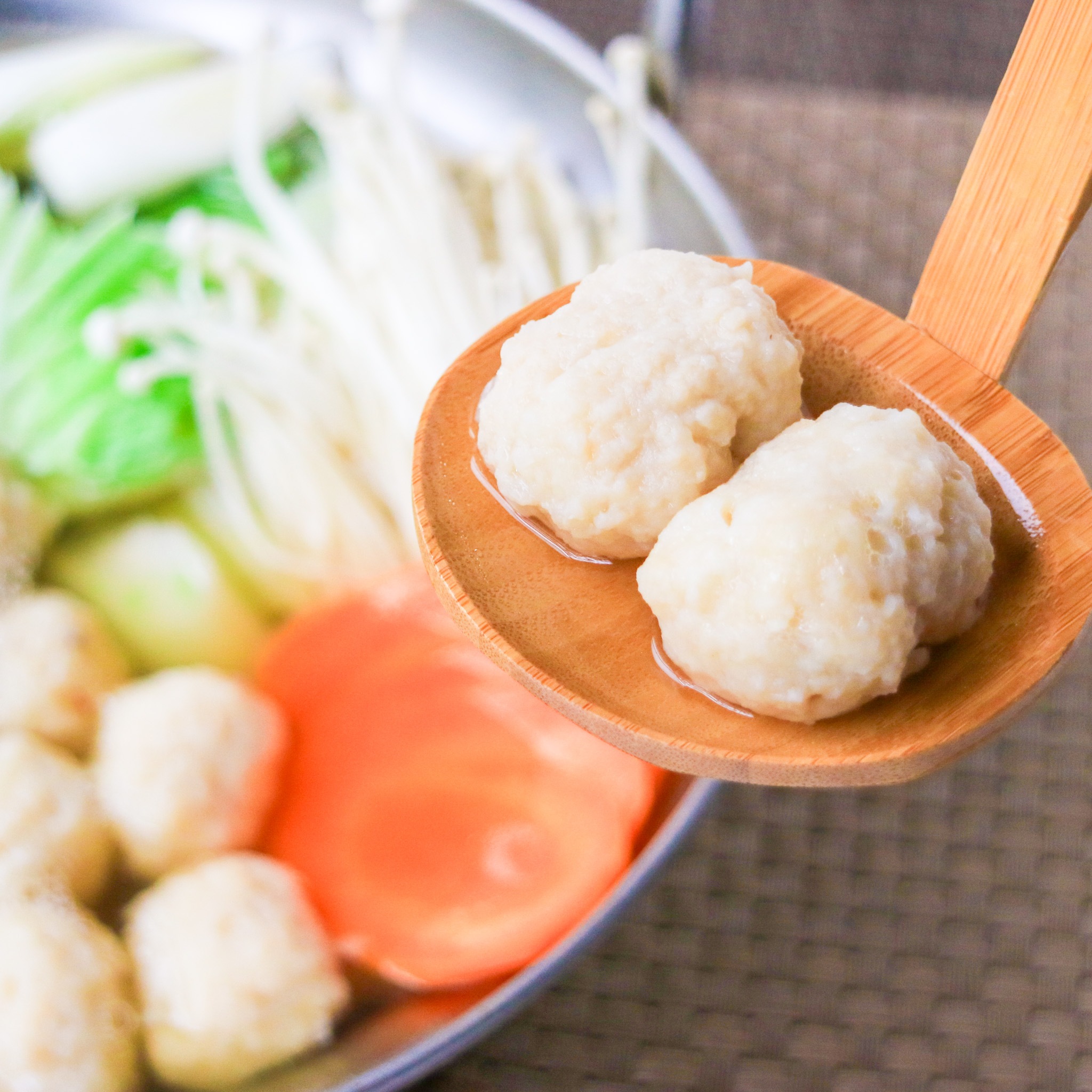 博多・華味鳥つくね 1kg×2パック 鶏だんご 冷凍 業務用 ミートボール 鶏肉 国産