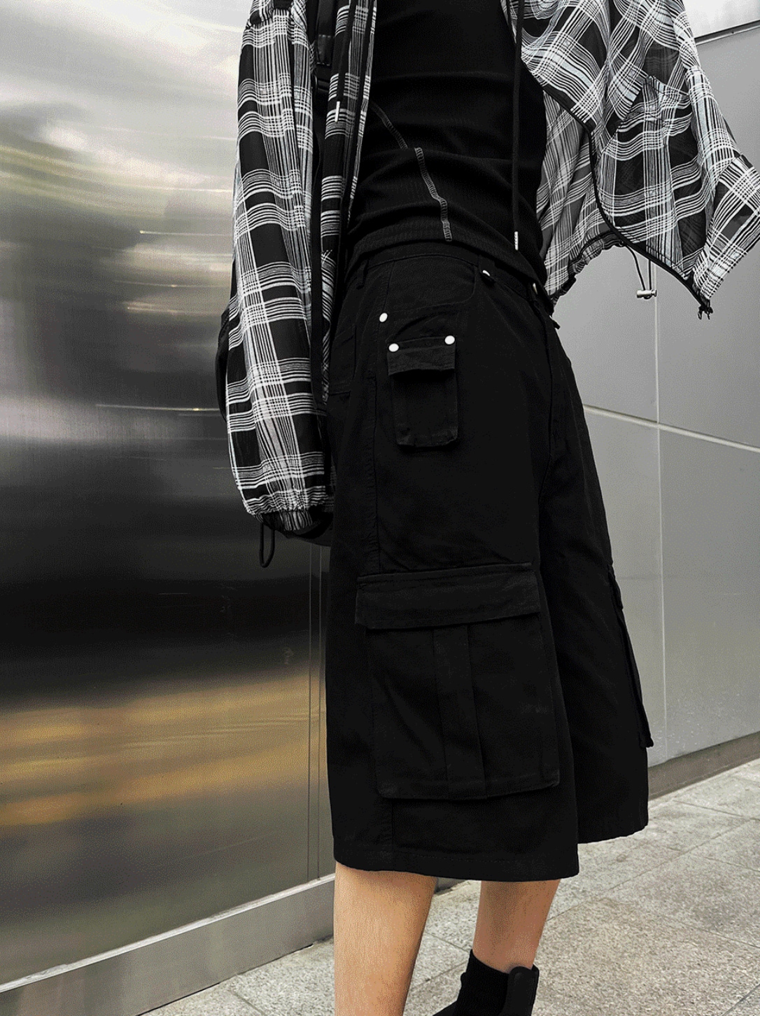 [COSYHARU公式]Multi Pocket Cargo Bermuda Shorts 5,410円