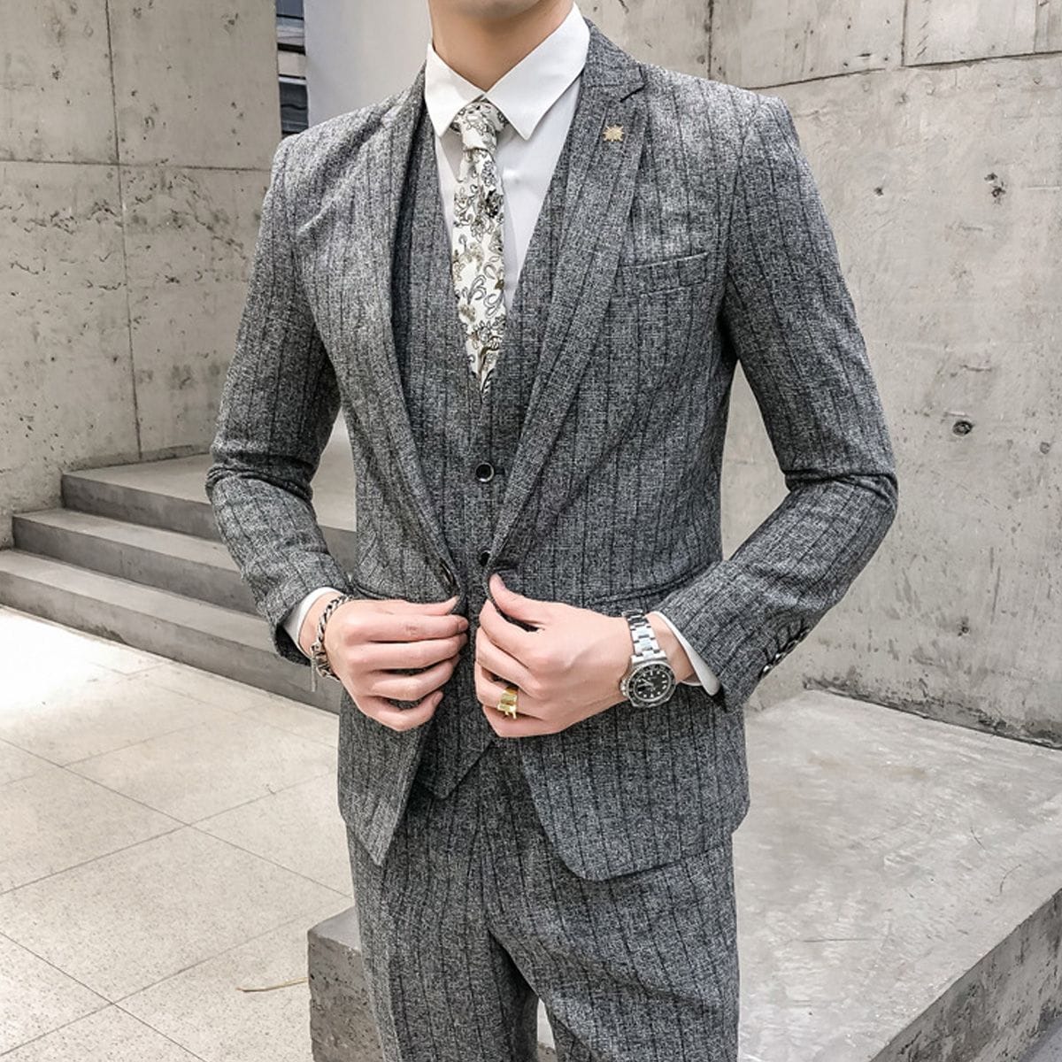 入学式スーツスリーピーススーツセットアIップ3ピーススーツスリムスーツメンズビジネス紳士服ストライプ1つボタンシングルウォッシャブル洗える細身ベスト3点セット通勤就職入社式卒業式宴会オールシーズンM