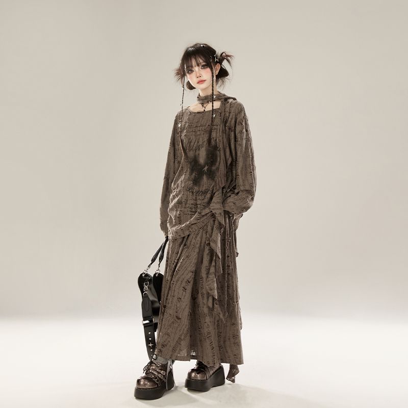 砂漠風バタフライプリントブラウストップスとフレアスカートのセットアップリラックススタイルのロングスカート