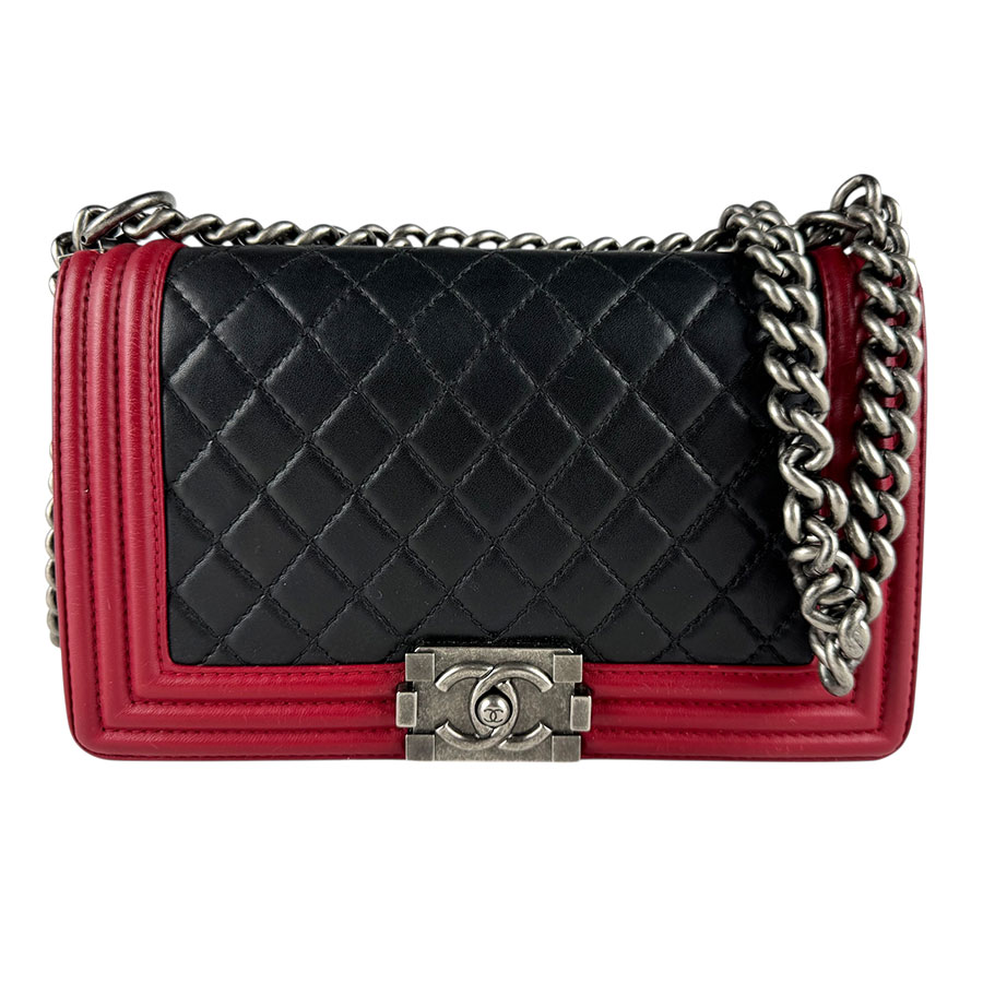 シャネル CHANEL ショルダーバッグ レザー レッド×ブラック レディース z8671