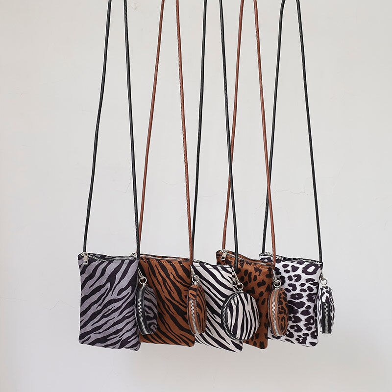 今年もミニバッグミニバッグスマホポーチ携帯電話バッグ ゼブラ ヒョウ柄コインロード 携帯軽量ク