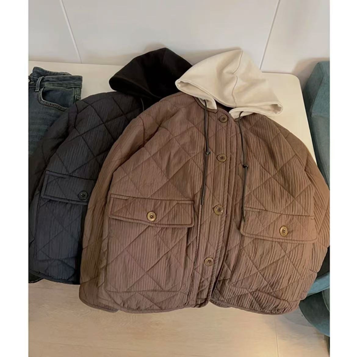 冬の新高級感連帽パッチワーク菱格コート綿入れ 5,650円