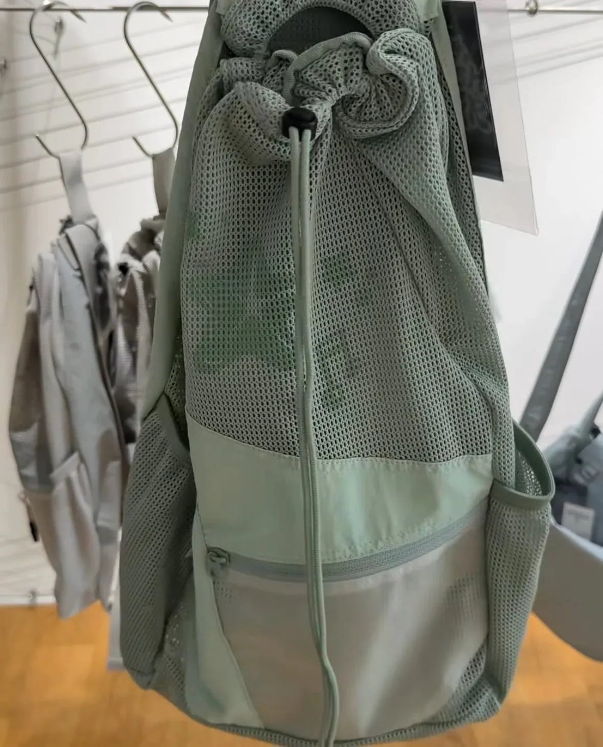 Qoo10] san san gear 【NCT WISH】 コラボ限定バックパ : KPOP