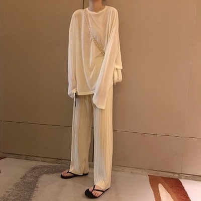 トップス ボトムス セットアップ ルームウェア Tシャツ カットソー ワイドパンツ ロング丈 長袖 ラウンドネック 上下セット 2点セット お得 かわいい 大人可愛い きれいめ シンプル カジュアル