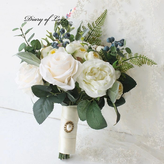 造花　ブライダルブーケ結婚式 ブライダル フラワー 白バラ　ウェディングブーケ　ドウダンツツジ　ホワイト【造花ウェディングブーケブライダルブーケウエディングブーケブーケ】花嫁 写真撮り 結