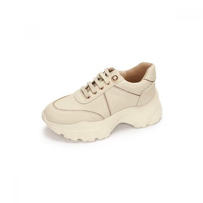 イギリス直輸入：ローラアシュレイMILAラグ フェイクファーホワイト