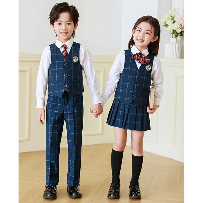 フォーマルスーツ 男の子 女の子 スーツ 子供フォーマル 正統派スーツ 5点セットスーツ ベスト シャツ スカート バッジ リボン パンツ ジュニア 子供 発表会 秋冬 結婚式 細身 卒業式 入学式
