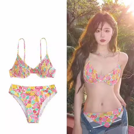 替换水着 女性用 2026 カラフルプリント しわ ビキニ スモールトップ 寄せ上げ 分体 INS 温泉 リゾート4971342