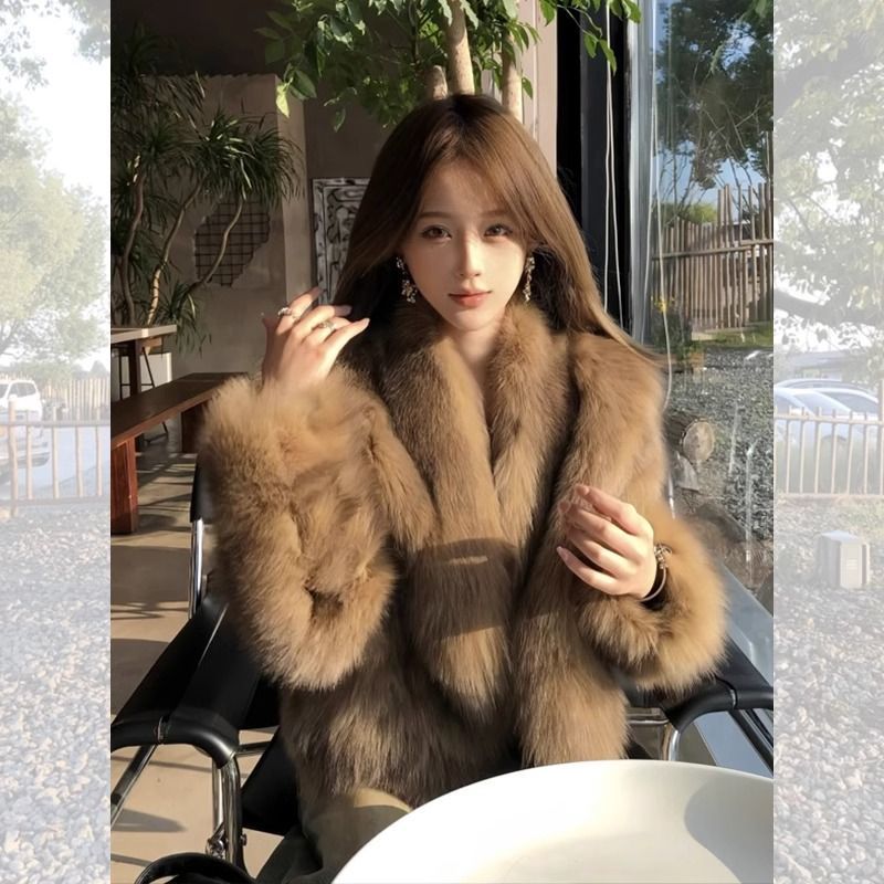 韓国ファッション 感のあるエコ狐毛皮の草コート女性用ショート24新型厚手保温ブラウン毛皮コート 人気アウター