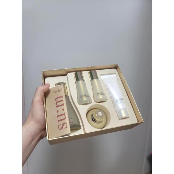 シークレットエッセンス単品 / スペシャルセット(+トナー20ml+エマルジョン20ml+クリーム10ml+フォーム40ml)より1つ選択