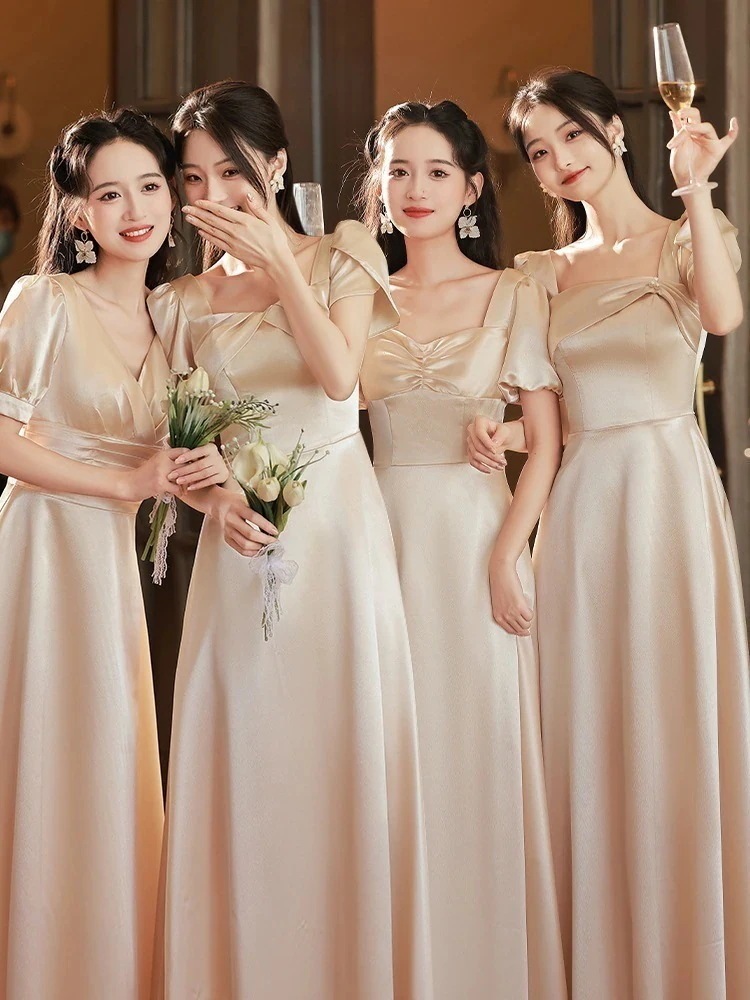 今年人気のドレスシャンパン新しい薄いシニアセンスサテン学生公演のドレスの女性成人式 演奏会 発表会 卒業式 結婚式