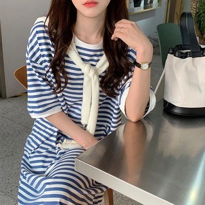 ボーダー Tシャツ ワンピース 部屋着 膝下 ロング ロング丈 袖あり 半袖 五分袖 ラウンドネック 襟なし Iライン スリット サイドスリット かわいい 大人可愛い シンプル カジュアル おしゃれ