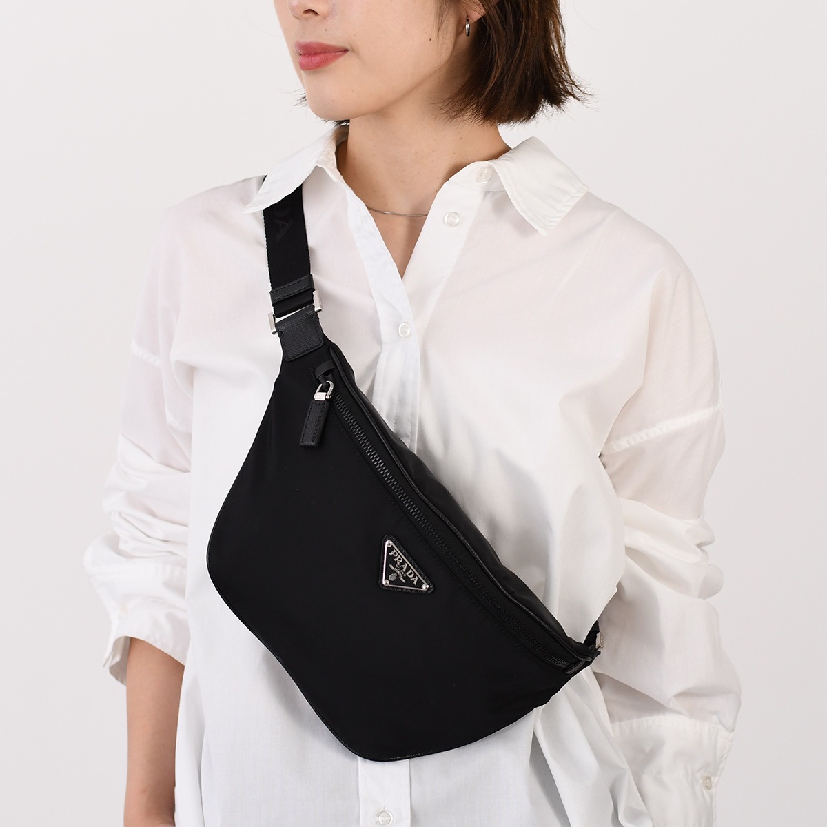 バッグ Re-Nylon ベルトバッグ 2VL033 2DMH レディース 女性 ユニセックス NERO ブラック 黒 ボディバッグ 無地 ロゴ 人気 おすすめ ギフト