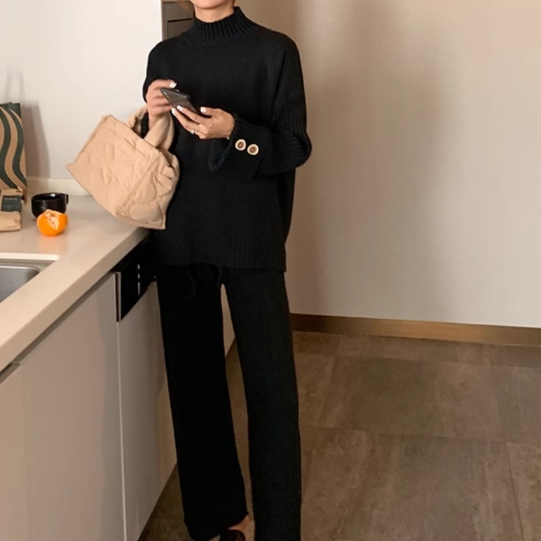 レディース トップス パンツ ボトムス ニット セーター セットアップ ワイドパンツ ツーピースセット ロング 長袖 萌袖 ハイネック ワイド もこもこ ふわふわ ふっくら 伸縮性 ボタン かわいい