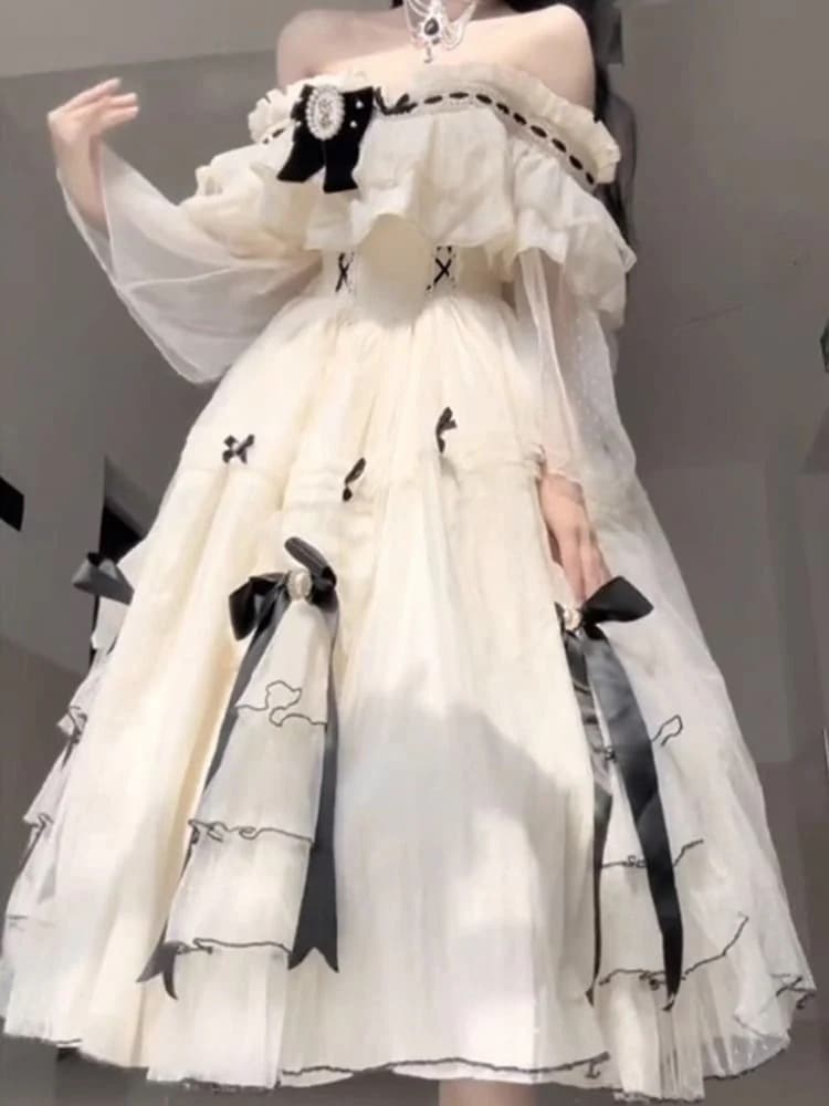 エレガントで甘い女性のナチュラルカラーの重工業ロリータドレス女性の見事なロリータドレス