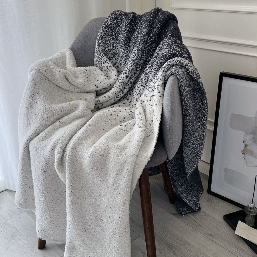 柔軟性お肌に優しい寝具ベッドぬい グラデーション ソファーカバー 毛布オフィスで昼寝 冬は厚くなる 半絨毯 タオルケット