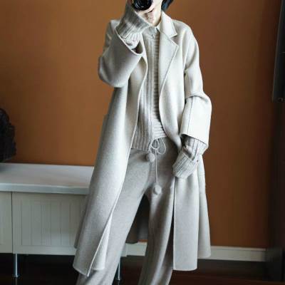 アウター コート ロング丈 レディース 個性的 長袖 無地 黒 青 茶色 ベージュ XS S M L エレガント 上品 きれいめ 高級感 大人可愛い お洒落 シンプル ベーシック カジュアル 秋 冬