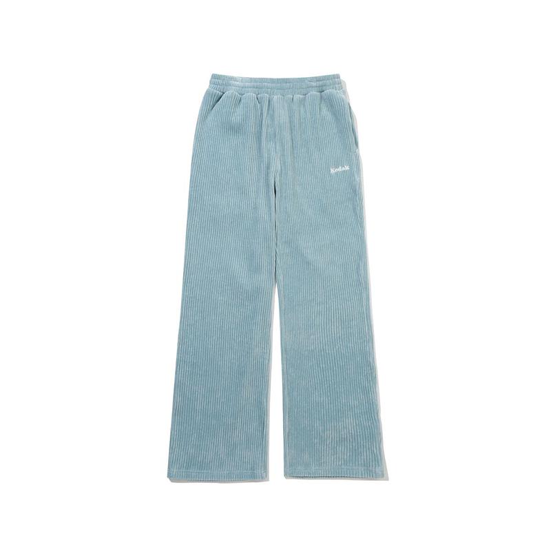 [公式]シネベルベットコーデュロイストレートパンツ SKY BLUE