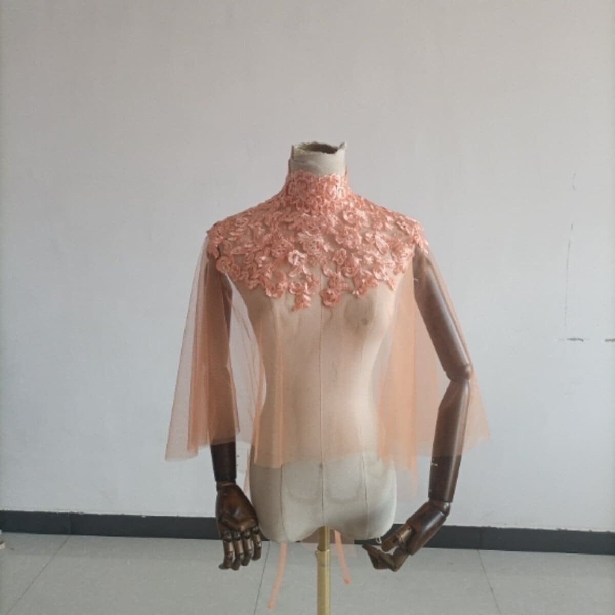 エレガント オレンジ トップス ケープ風ボレロ ウエディングドレス 咲き誇る透け花レース 10,786円