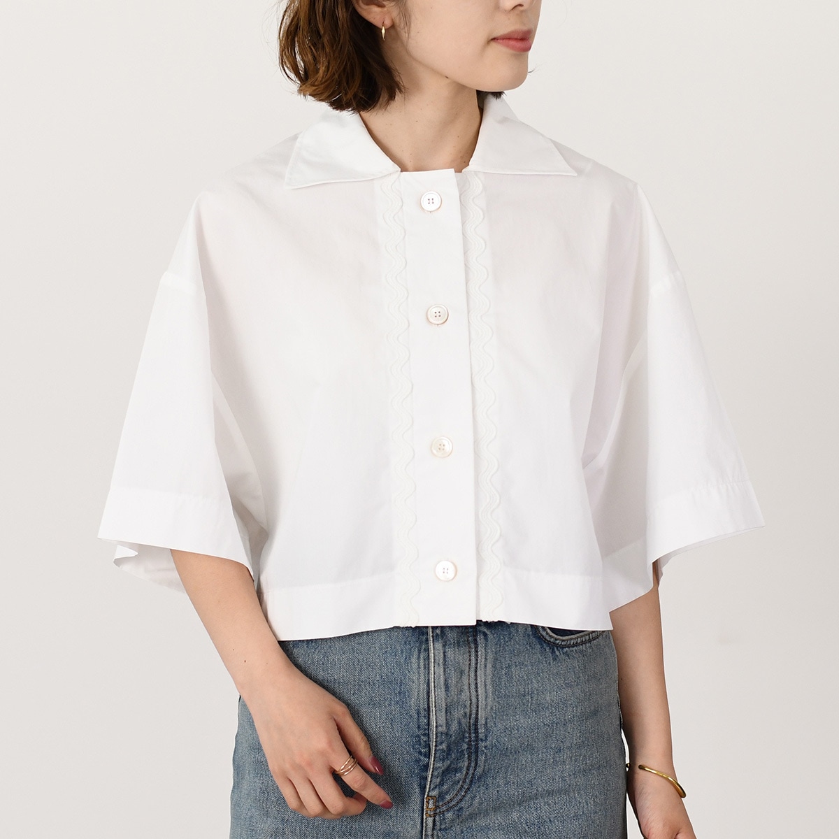 シャツ トップス サステナブルコットン製ウェーブ クロップドシャツ BL032 0017 レディース ホワイト コットン サステナブル おすすめ プレゼント