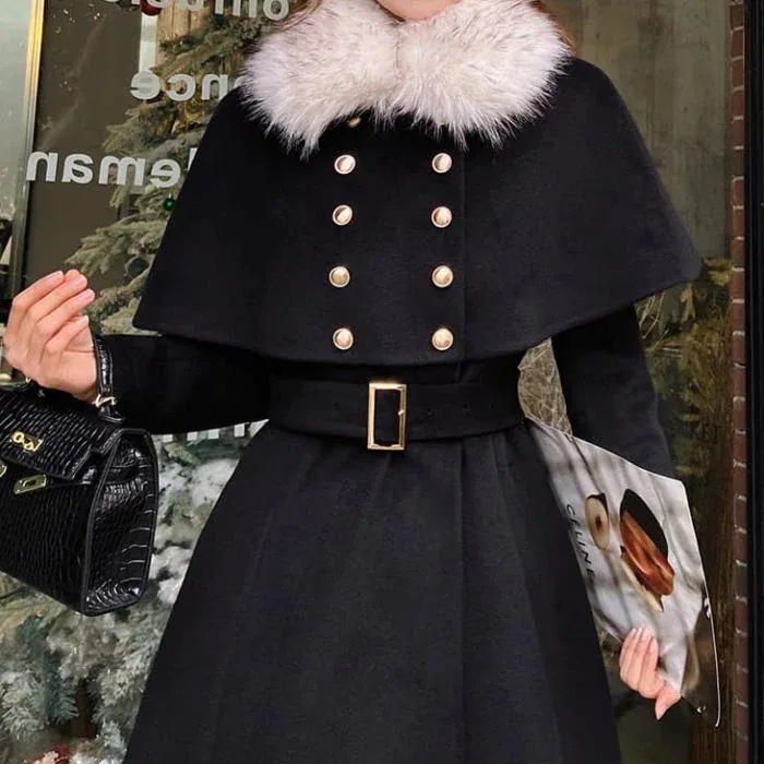 コート フェイクファー ケープ 金ボタン ベルト 長袖 Aライン コート ブラック 黒 アウター レディース 大人 お嬢様 上品 きれいめ オシャレ 人と被らない 他と被らない防寒
