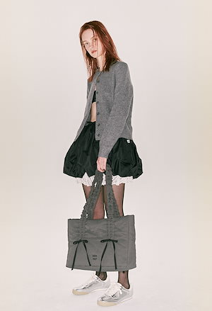 レッドベルベットのスルギ着用アイテム RAIVE Beth Shoulder bag Beth Shoulder 3colors : BLACK, BEIGE, INDIGO 부드러운 터치