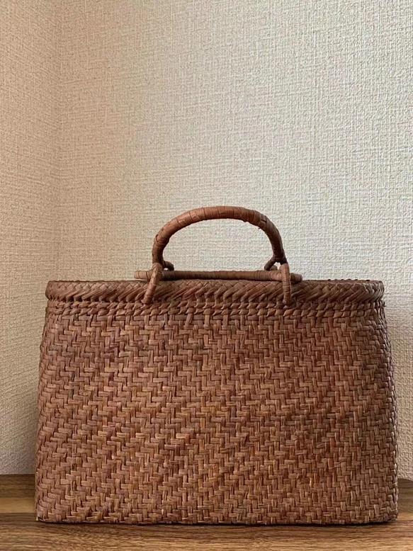 山葡萄 山葡萄かごバッグ 手作り 籠バッグ 網代編み 細ひご 一番皮 内布あり 和服バッグ ゆかたバッグ レディースバッグ (約)幅33本体高さ21.5マチ10cm