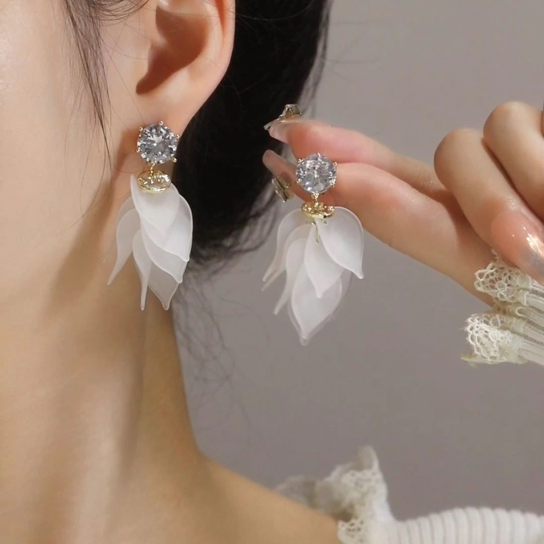 8点セットメガ割 シルバーニードルデザインアクリルフラワーピアス気質プレミアムセンス葉タッセルピアス