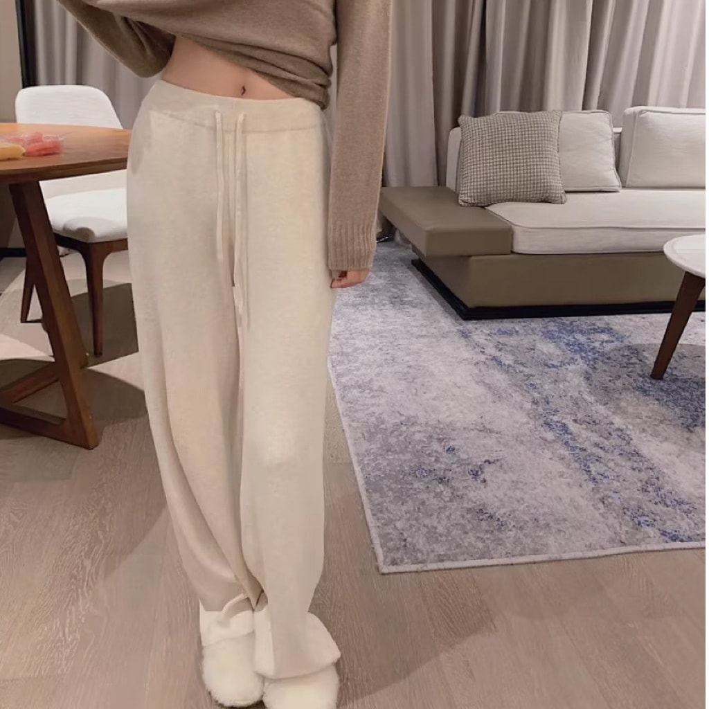 レディース パンツ ボトムス ニット 丈長 フルレングス ストレート 伸縮性 コンサバ かわいい 大人可愛い シンプル カジュアル おしゃれ こなれ感 ラフ 抜け感 ナチュラル リラックス