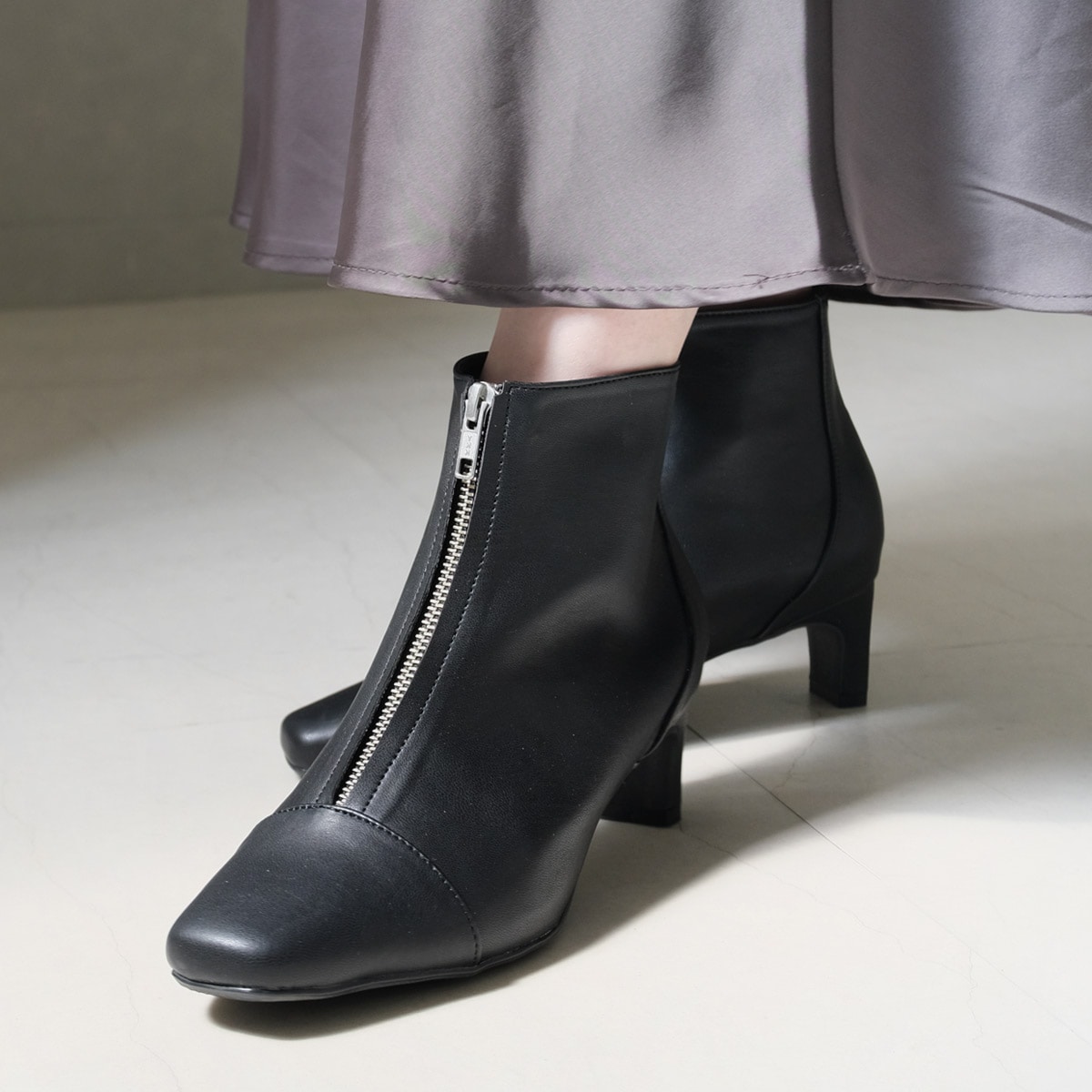 スクエアトゥジップアップショートブーツ レディース