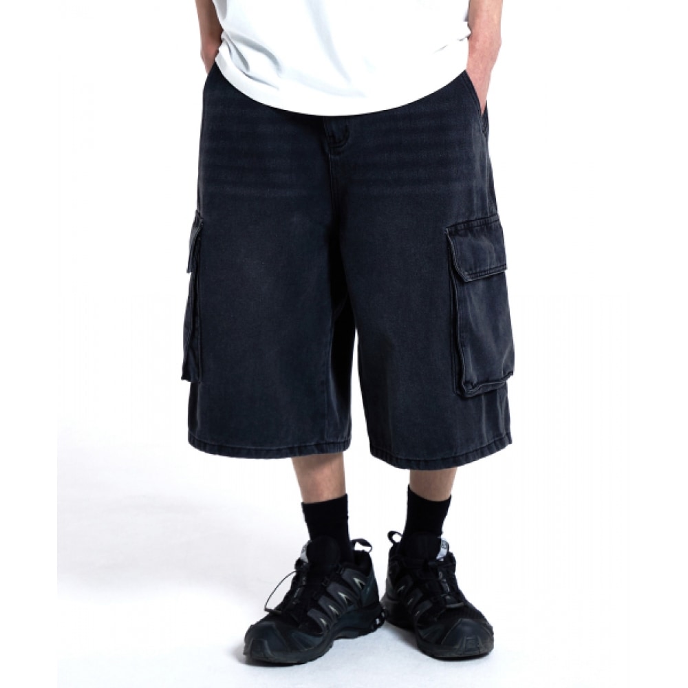 フィルミネイトウォッシュデニムカーゴショーツ-ブラック