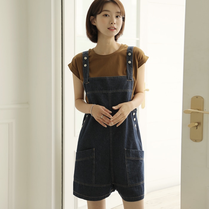 [韓国ファッション] タブ付きストラップ ショート丈 サロペットパンツ 5,609円