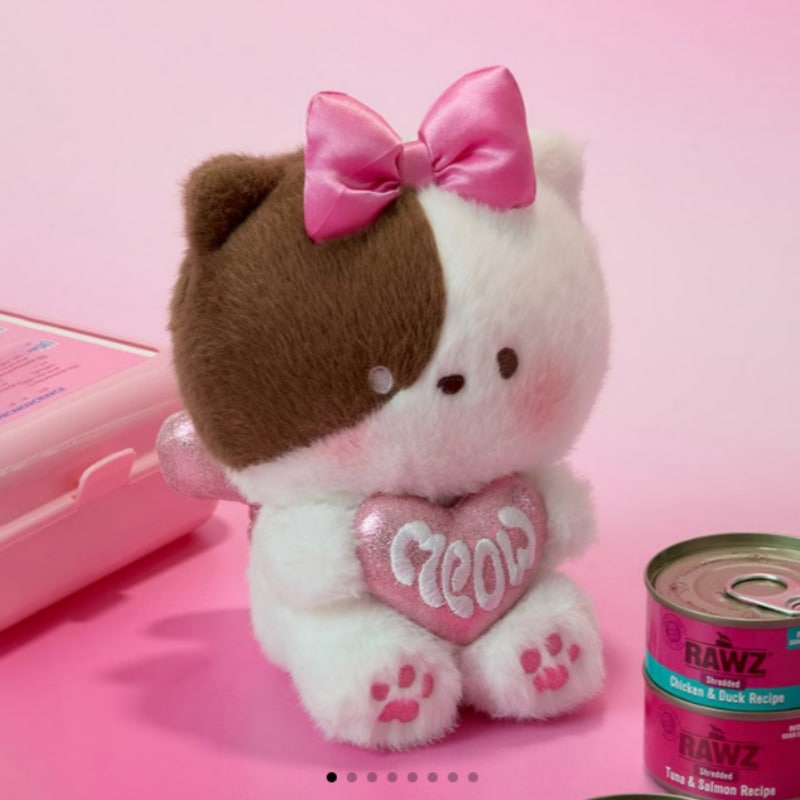 ミニニ キャットニ ジェニニ 小型人形