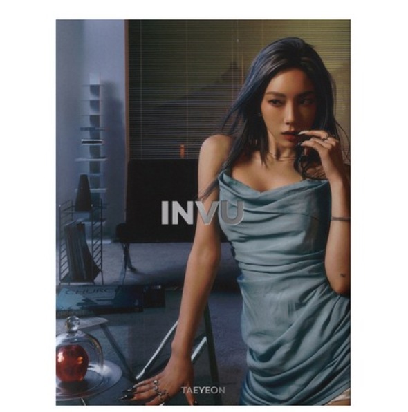 [ell25] 태연 (Taeyeon) - INVU ENVY ver. 正規3集アルバム限定盤_ポスター品切れ
