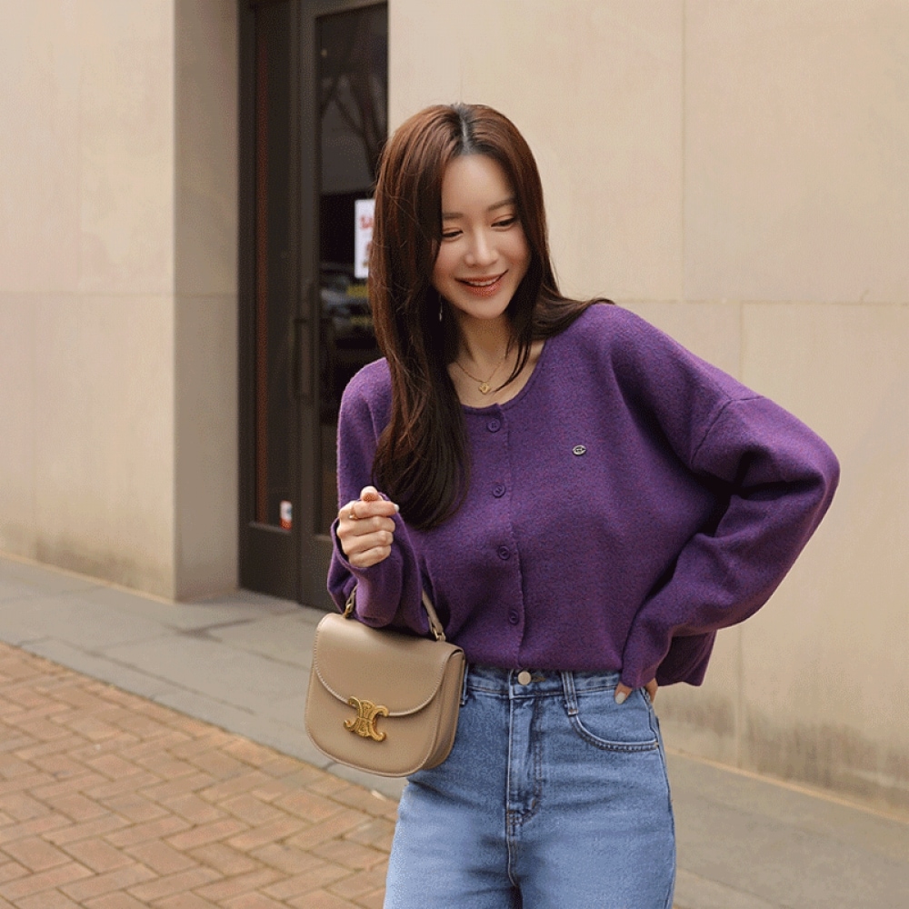 クリック＆ファニーセンフペンダントラウンドカーディガン