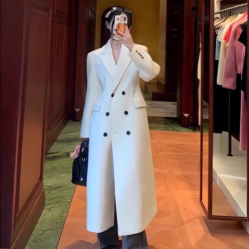 女性のためのミルクホワイトのウールコート2024新作肥厚ウエスト痩身ウールスーツジャケット