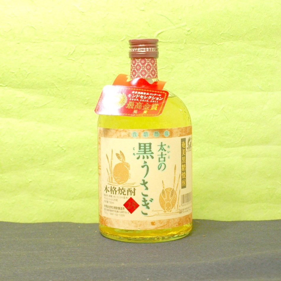 1ケース単位6本入り本格黒糖焼酎25太古の黒うさぎ720ml瓶6本入りメーカー：（資）弥生焼酎醸造所（鹿児島県）