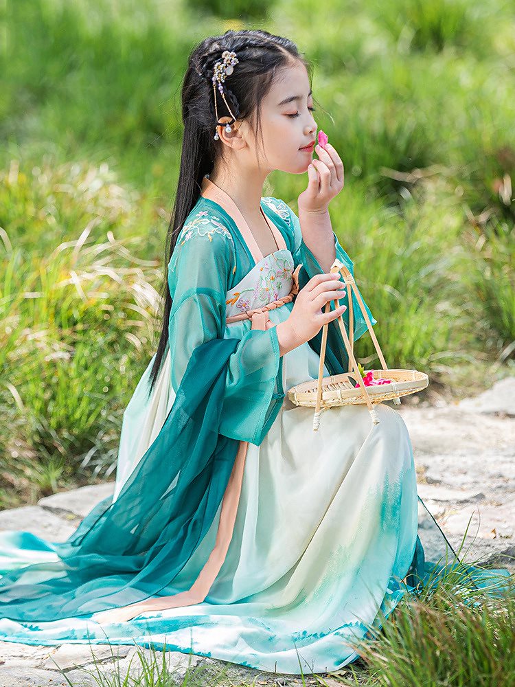 女の子韓服2020夏の王女のスカートの女の子スーパー子供たちの新しい外国のスタイルのフルチェストスカート中国風の韓服